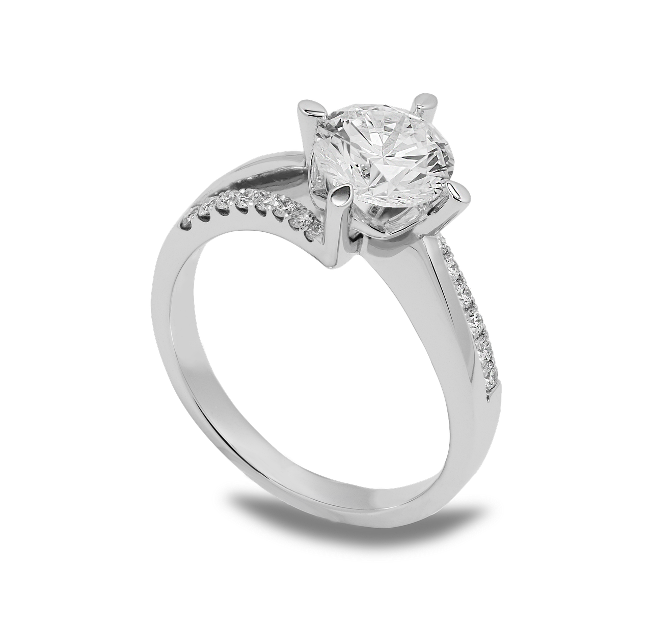 diamond-ring-jewelry-4649510