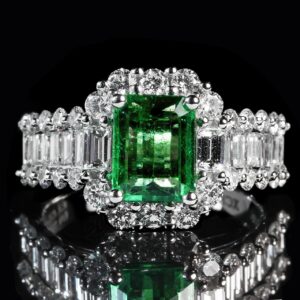 emerald, ring, luxury accessories-1137413.jpg
